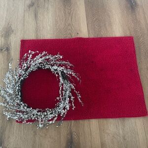 Holiday Bundle: 9" Vintage Wreath and Red Plush Cotton Mat